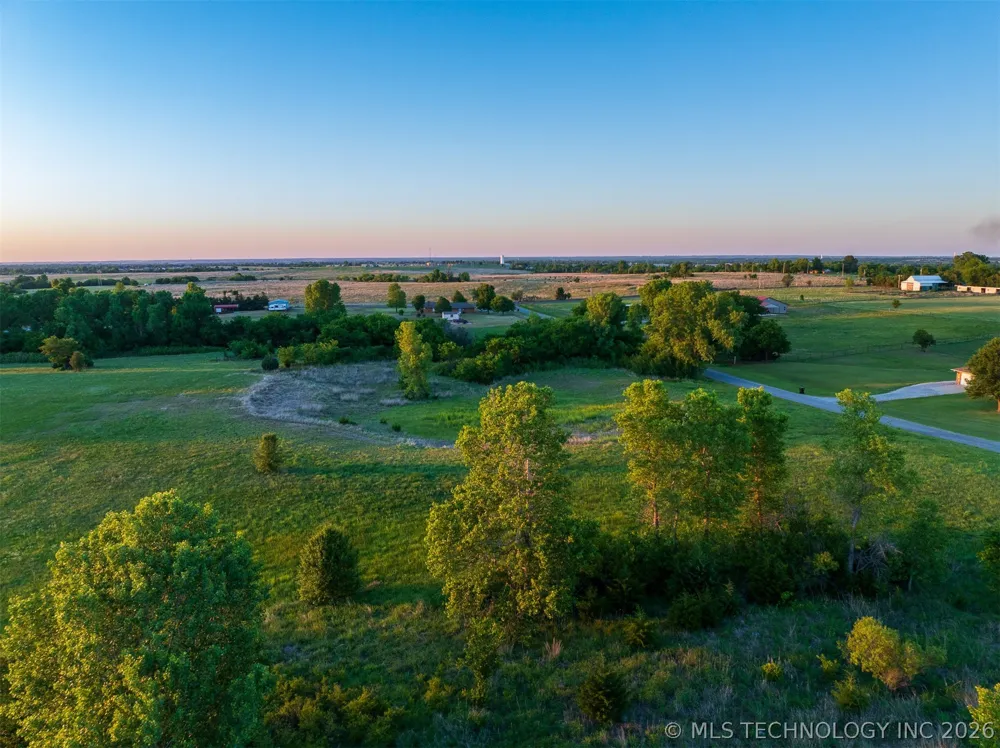 4 W County Road Tuttle, OK 73089