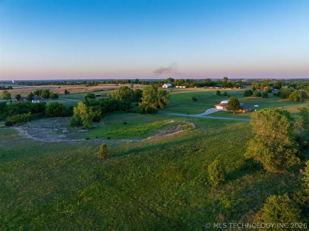 4 W County Road Tuttle, OK 73089