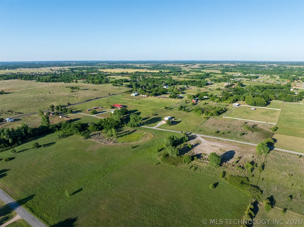 4 W County Road Tuttle, OK 73089