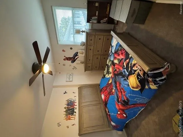 45746 Kensington Utica City, MI 48317