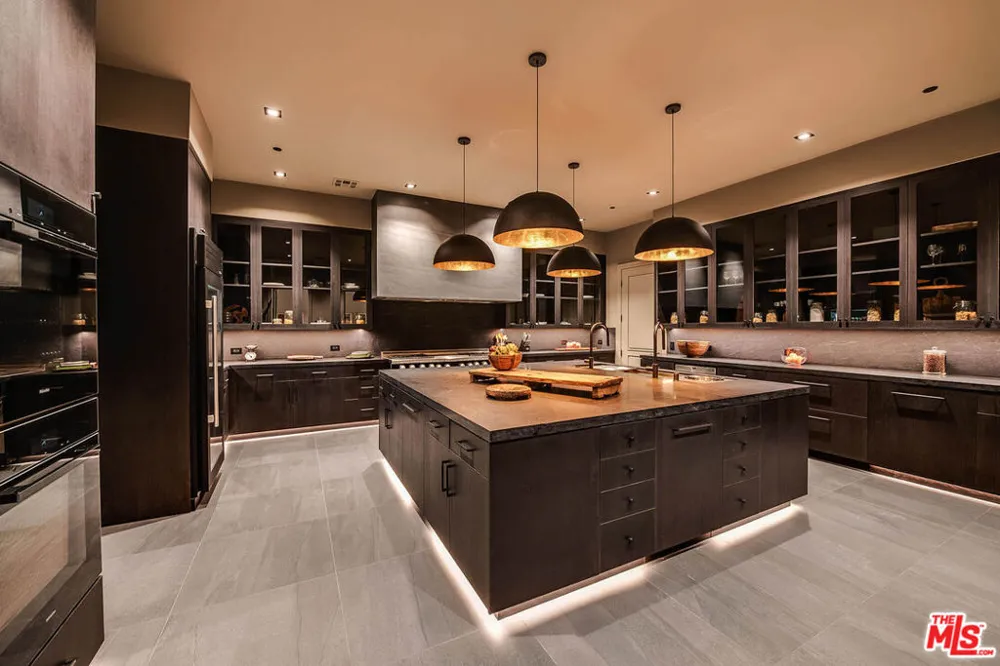 73 Beverly Park Lane Beverly Hills, CA 90210