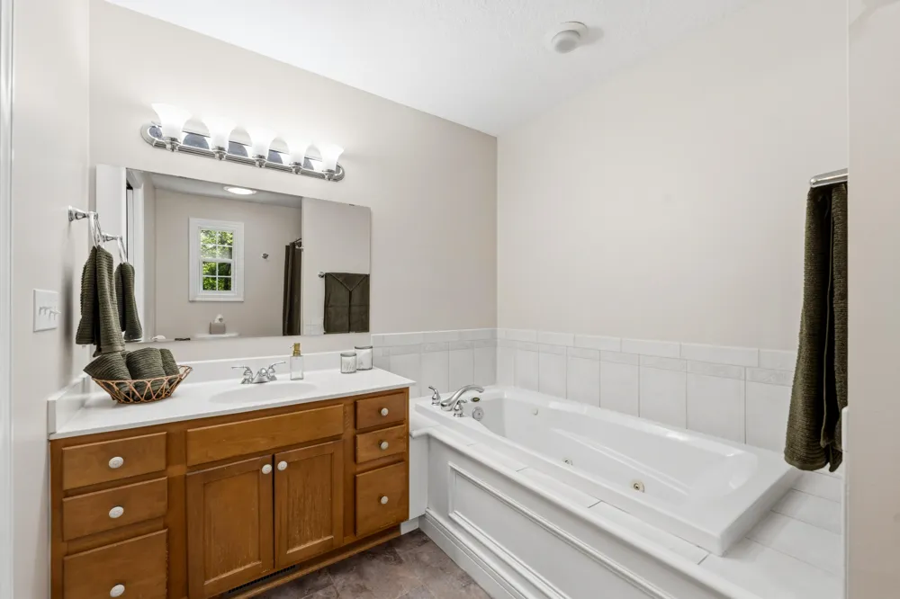 3348 Rothwell Court Oshtemo Charter Township, MI 49009