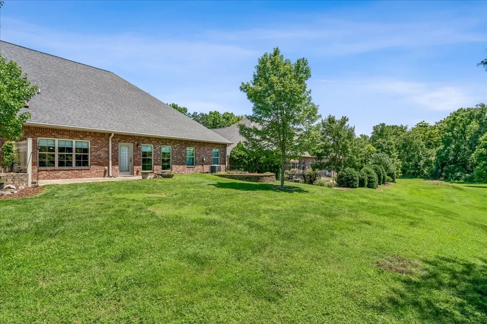 112 Silverstone Ln Hermitage, TN 37076