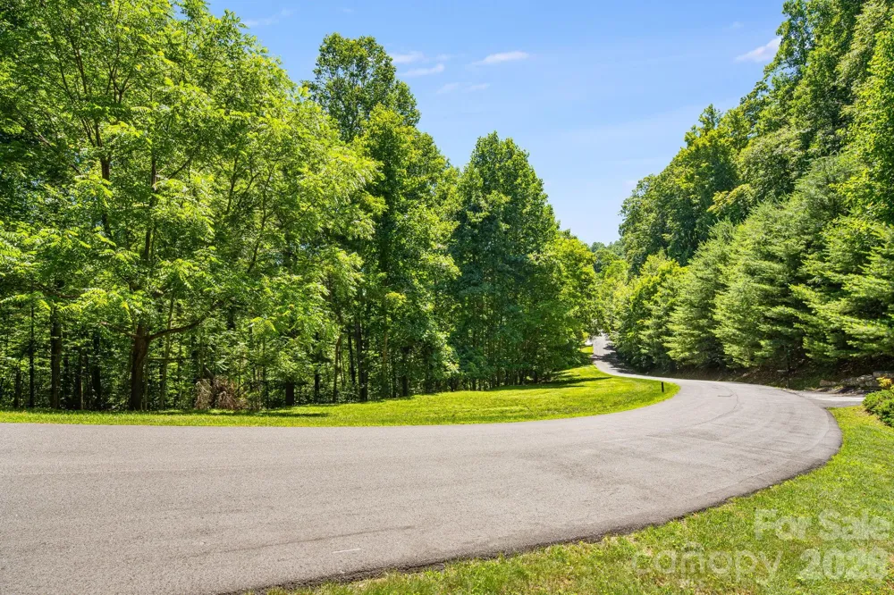 TBD Solomon Circle #16 & 17 Hendersonville, NC 28739