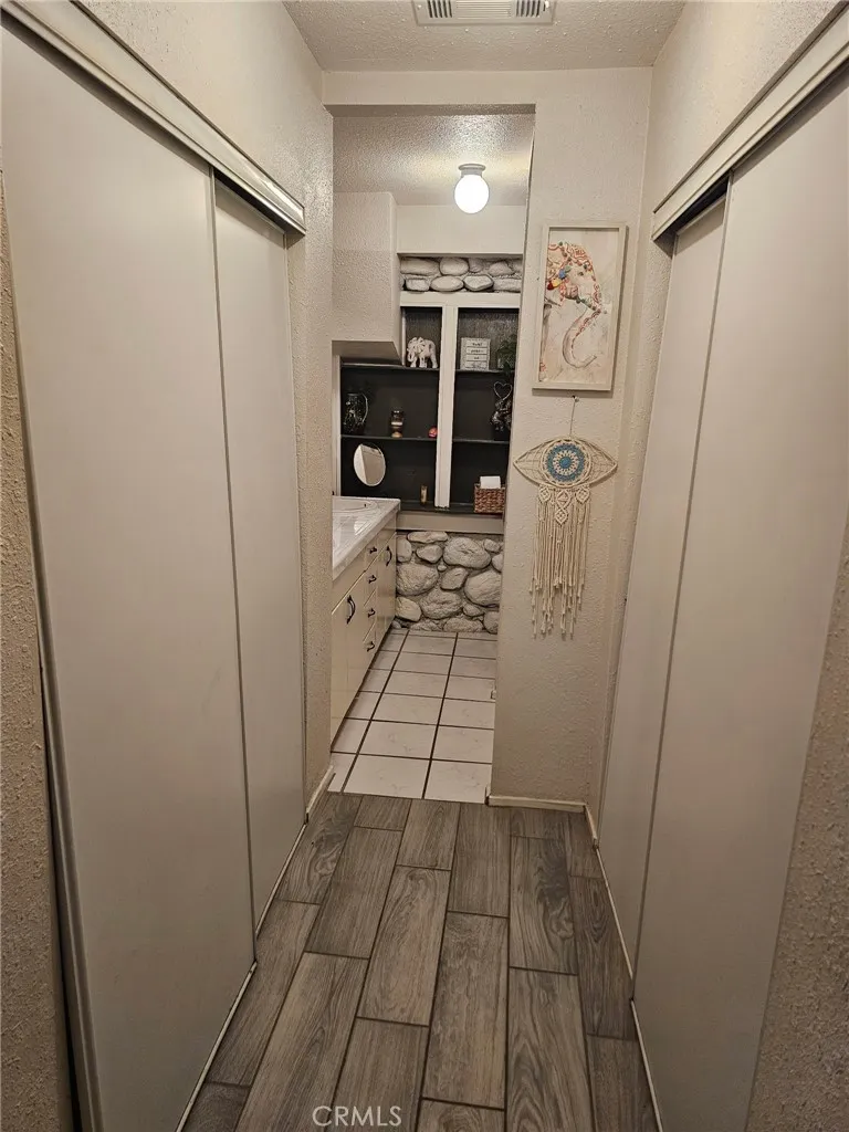 35256 Acacia Yucaipa, CA 92399