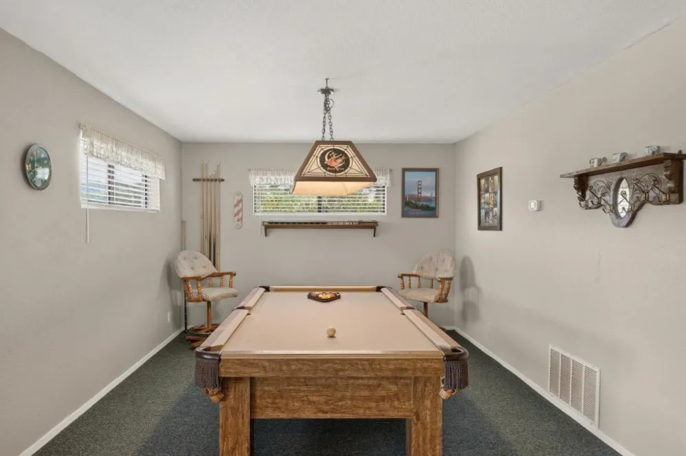 2537 Shoreline Road Bradley, CA 93426