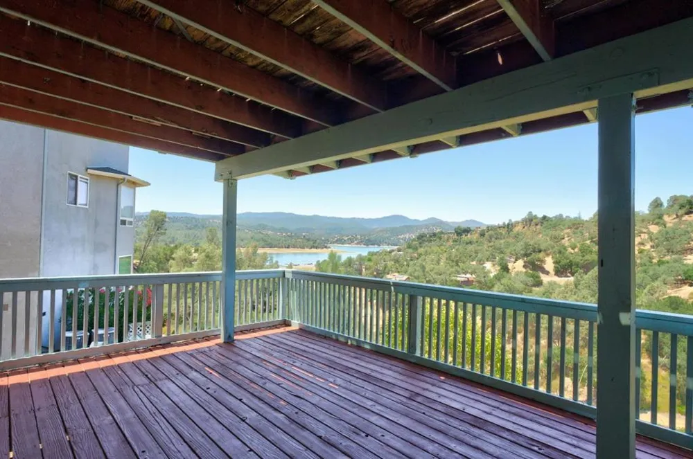 2537 Shoreline Road Bradley, CA 93426