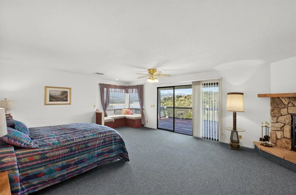 2537 Shoreline Road Bradley, CA 93426