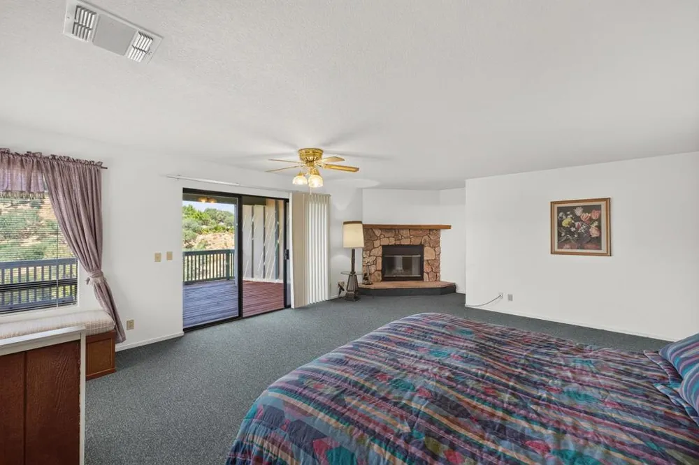2537 Shoreline Road Bradley, CA 93426