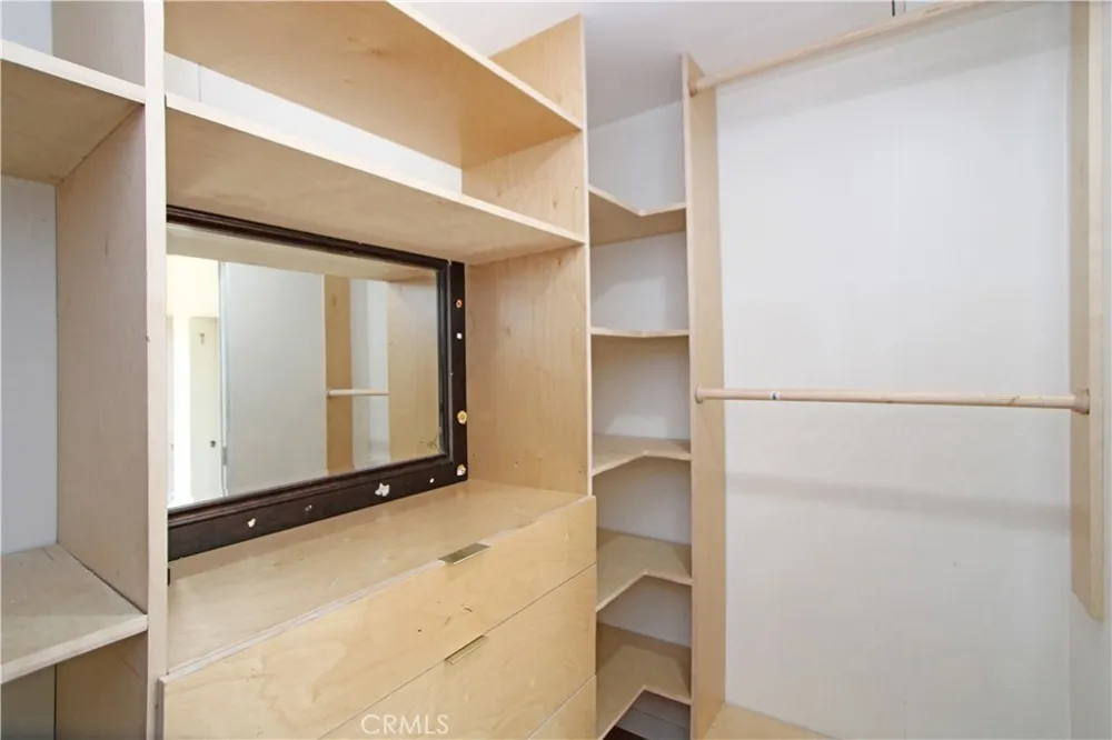 5234 Duncan South Gate, CA 90280
