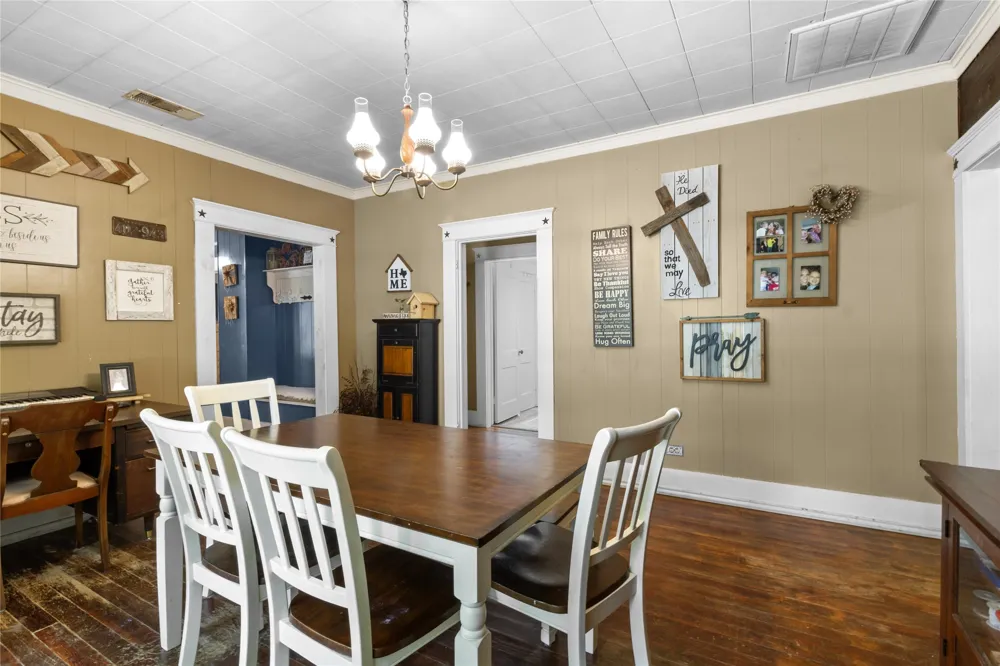 600 Elm Street Teague, TX 75860