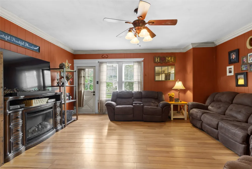 600 Elm Street Teague, TX 75860