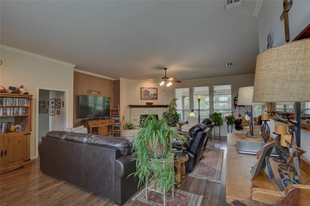 239 Palomino Court Cresson, TX 76035