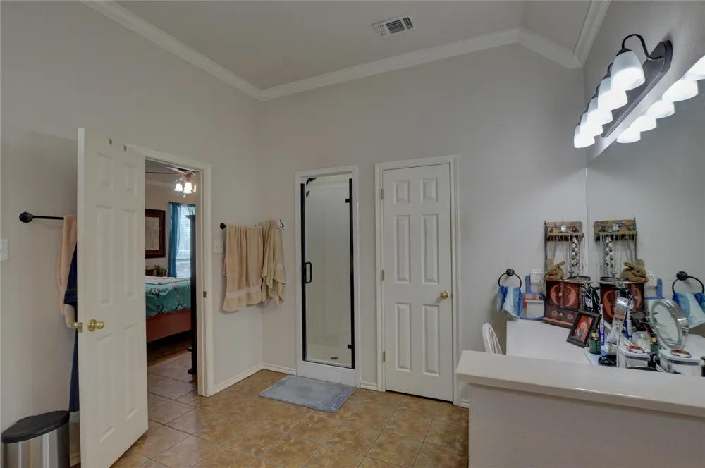 239 Palomino Court Cresson, TX 76035