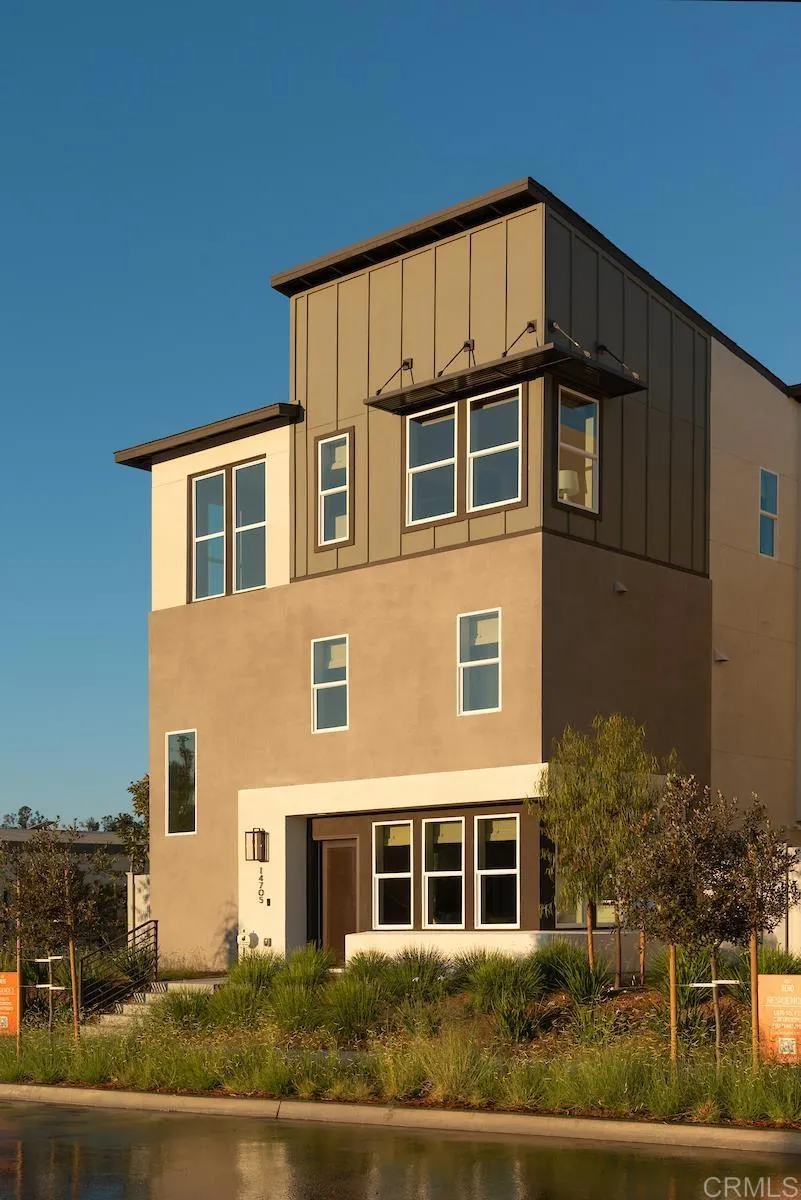 14709 Sierra Way San Diego, CA 92126