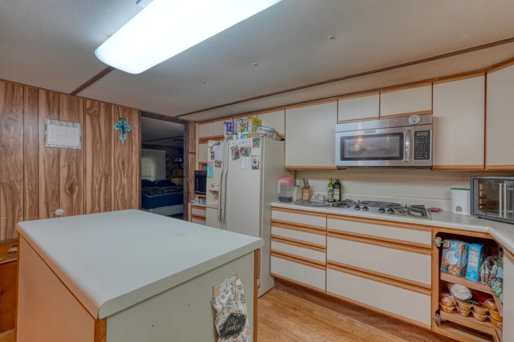 9258 Hwy 60 Suches, GA 30572