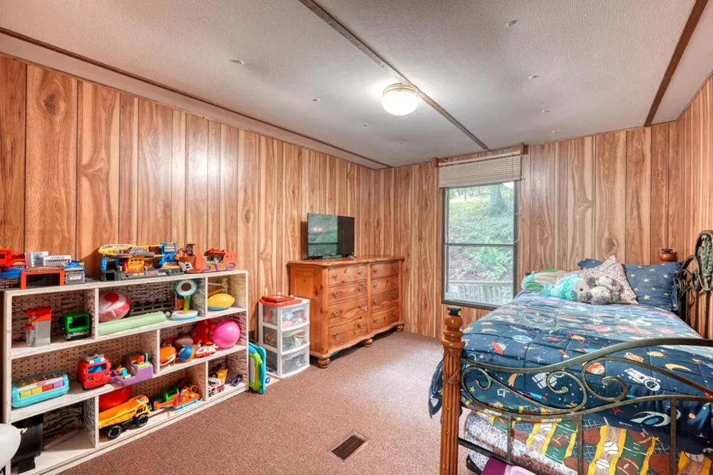 9258 Hwy 60 Suches, GA 30572