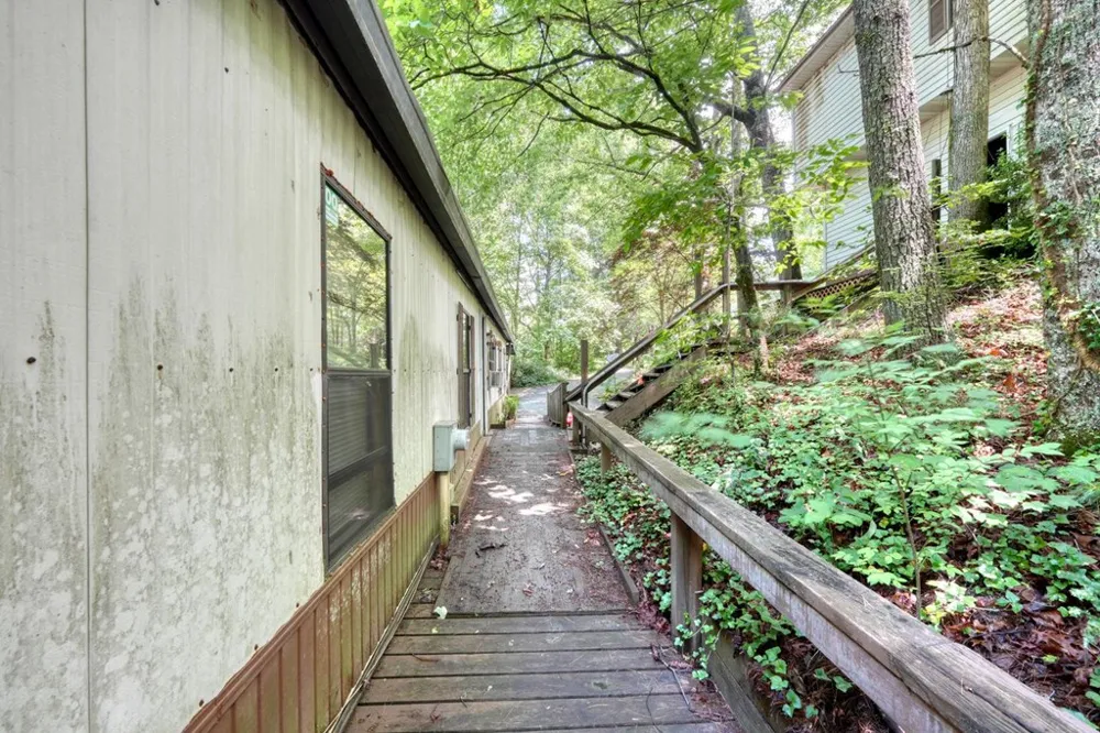 9258 Hwy 60 Suches, GA 30572