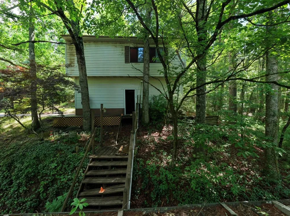 9258 Hwy 60 Suches, GA 30572