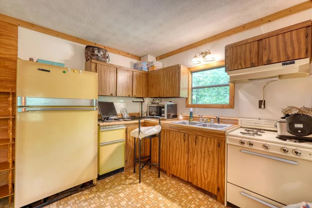 9258 Hwy 60 Suches, GA 30572