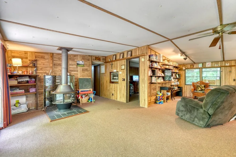 9258 Hwy 60 Suches, GA 30572