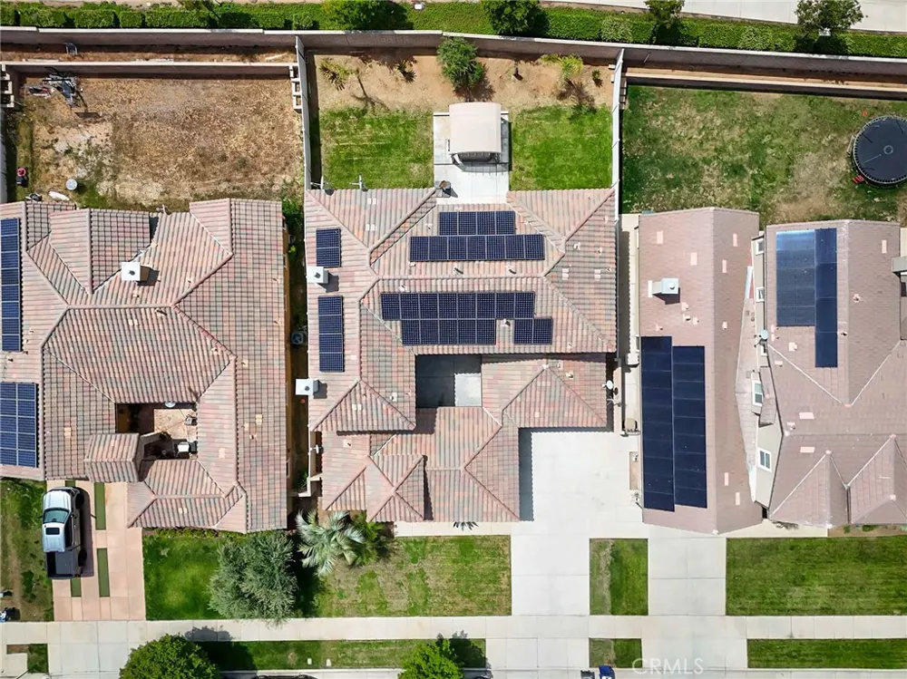 5702 Segovia Way Bakersfield, CA 93306