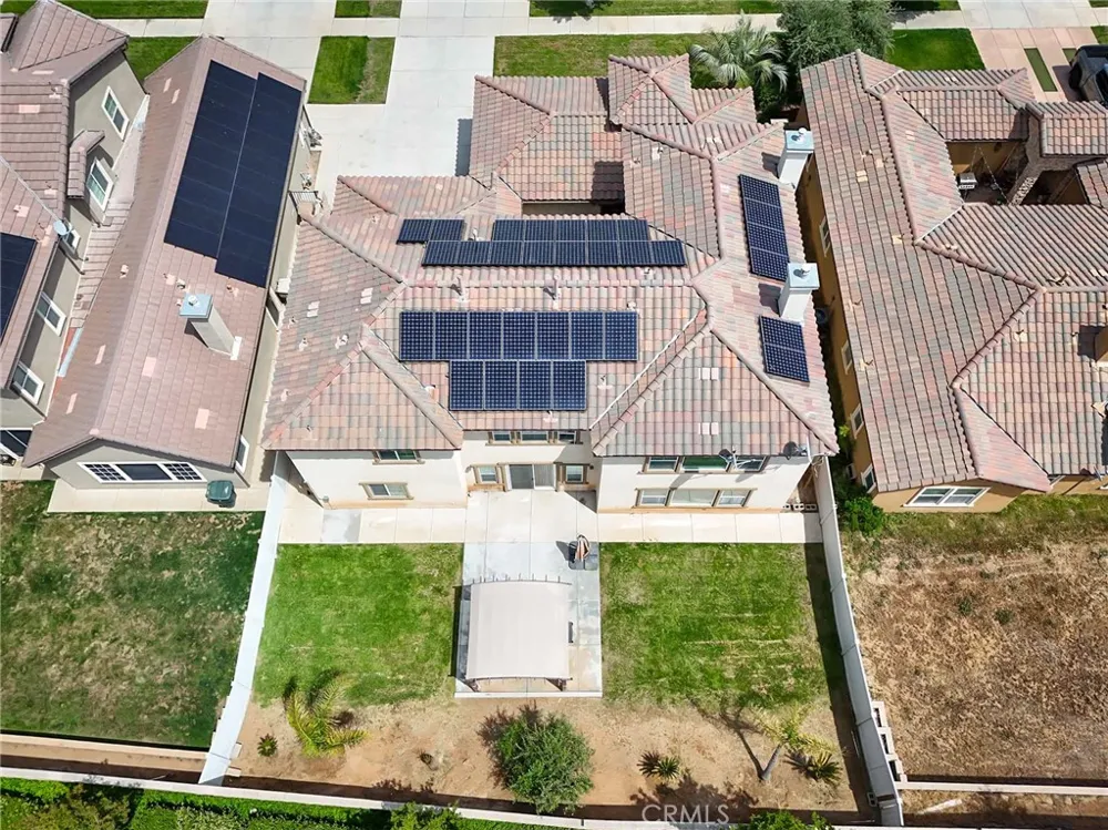 5702 Segovia Way Bakersfield, CA 93306