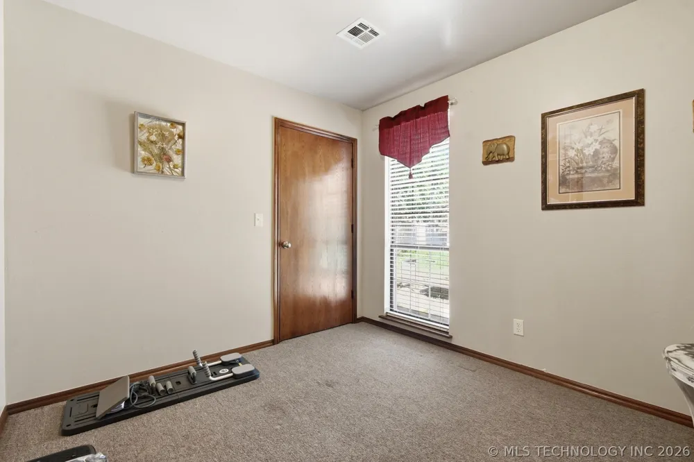 104 Overland Court Shawnee, OK 74804