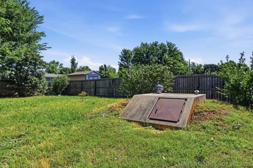 104 Overland Court Shawnee, OK 74804