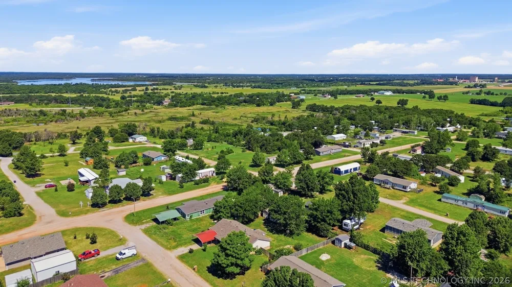 104 Overland Court Shawnee, OK 74804
