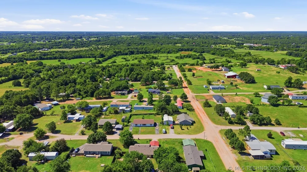 104 Overland Court Shawnee, OK 74804