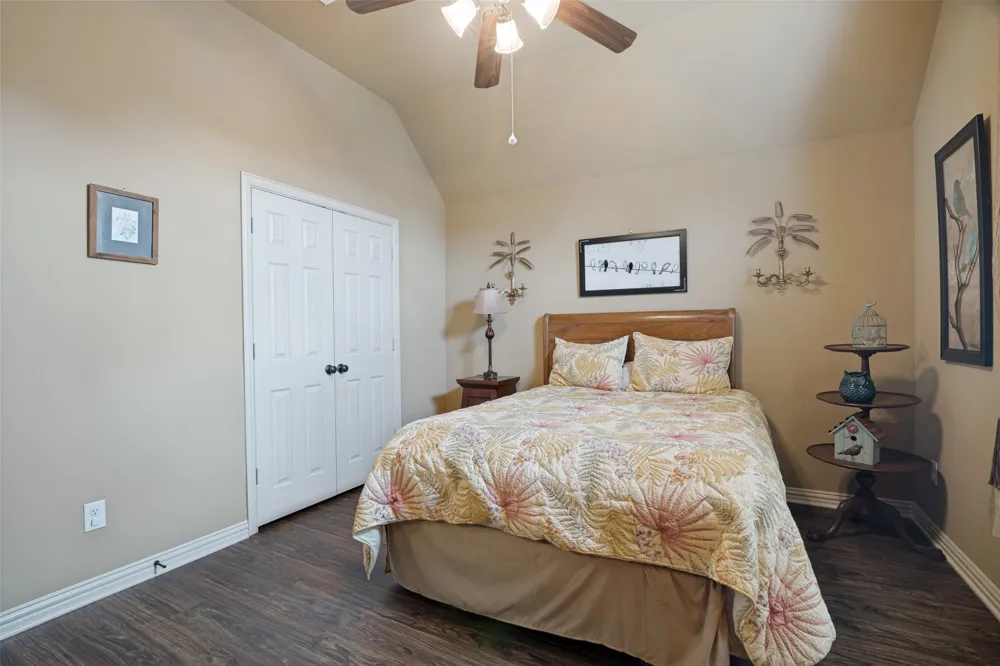 608 Chalk Hill Lane Murphy, TX 75094
