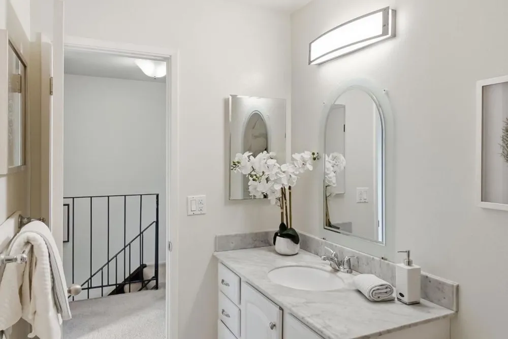 2712 Meath Drive South San Francisco, CA 94080