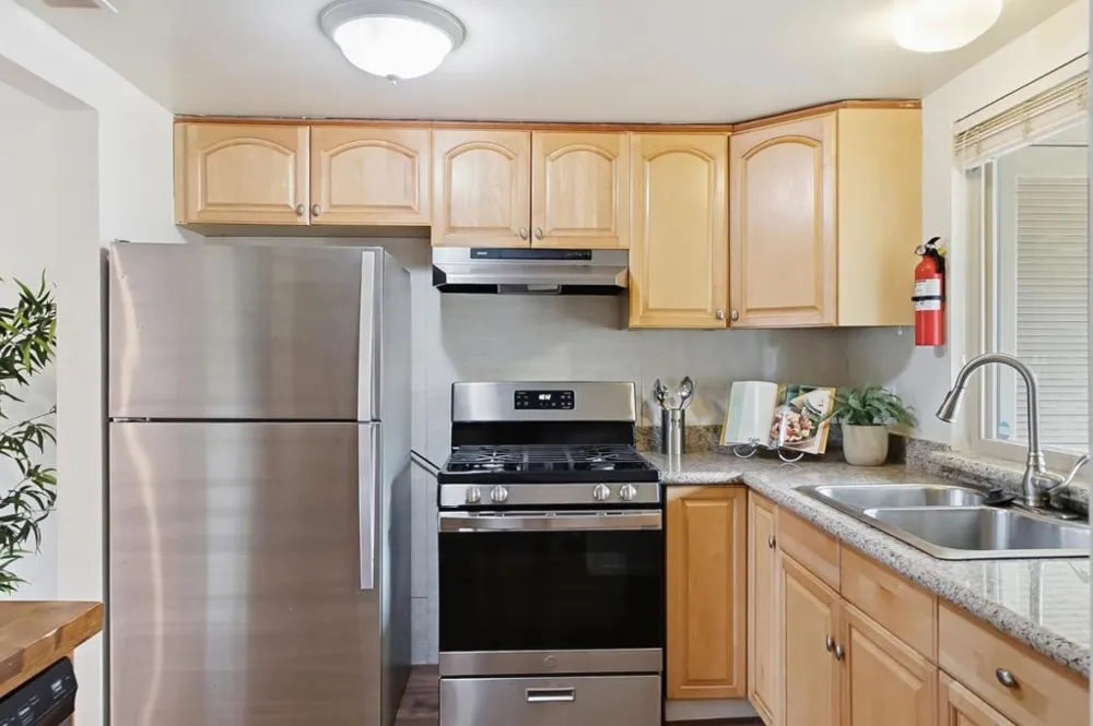 2712 Meath Drive South San Francisco, CA 94080