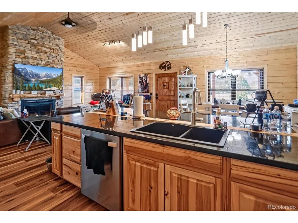 340 Orlandos Way Walsenburg, CO 81089