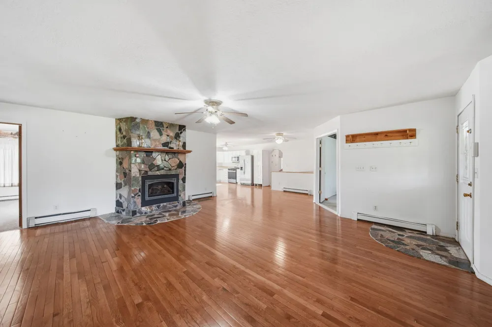 5995 Sandstone Road Jackson, MI 49201