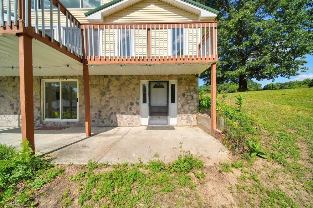 5995 Sandstone Road Jackson, MI 49201