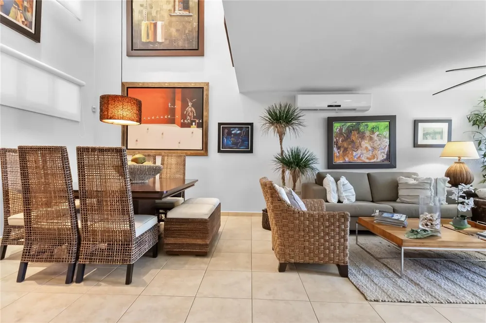 285 PALMAS INN WAY CORNER SE #1303 Humacao, PR 00791