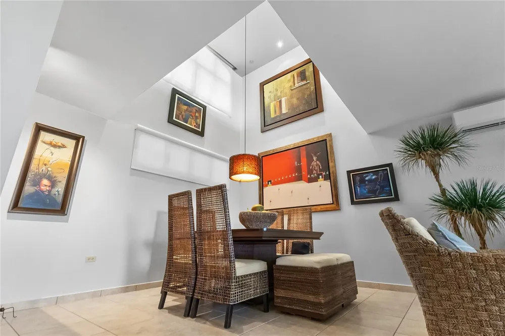 285 PALMAS INN WAY CORNER SE #1303 Humacao, PR 00791