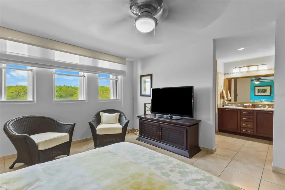 285 PALMAS INN WAY CORNER SE #1303 Humacao, PR 00791