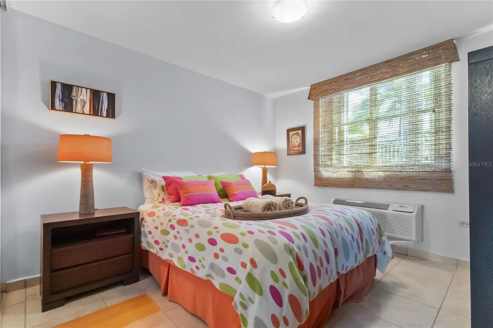 285 PALMAS INN WAY CORNER SE #1303 Humacao, PR 00791