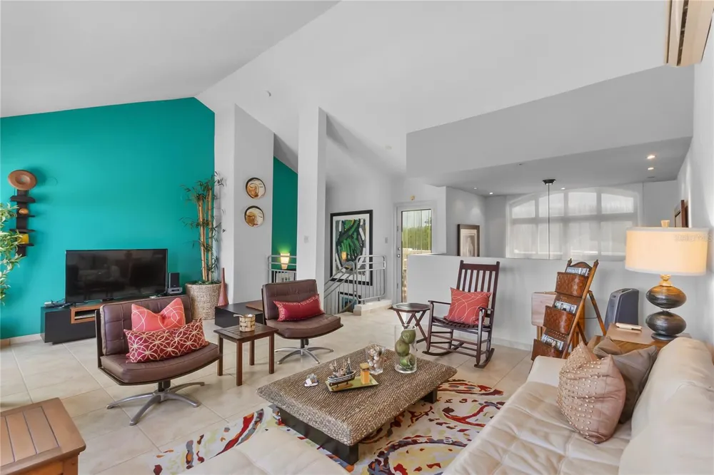 285 PALMAS INN WAY CORNER SE #1303 Humacao, PR 00791