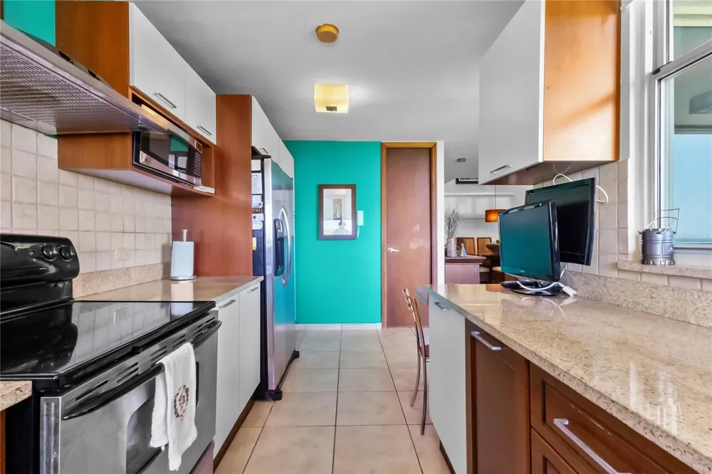 285 PALMAS INN WAY CORNER SE #1303 Humacao, PR 00791