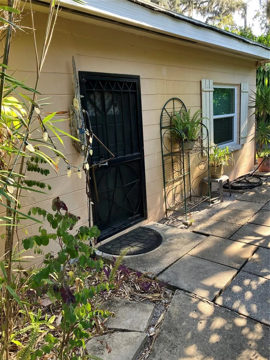 17010 CRAWLEY ROAD Odessa, FL 33556