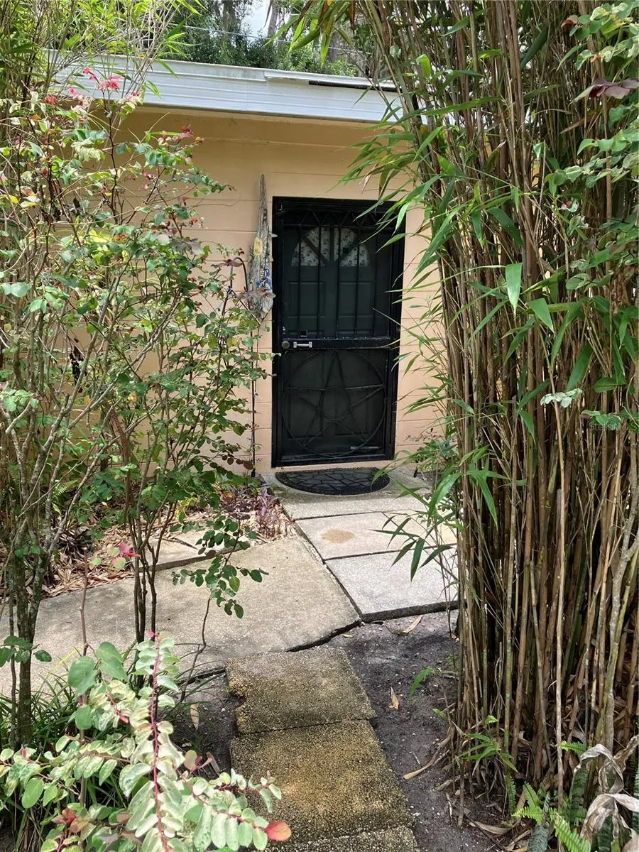 17010 CRAWLEY ROAD Odessa, FL 33556