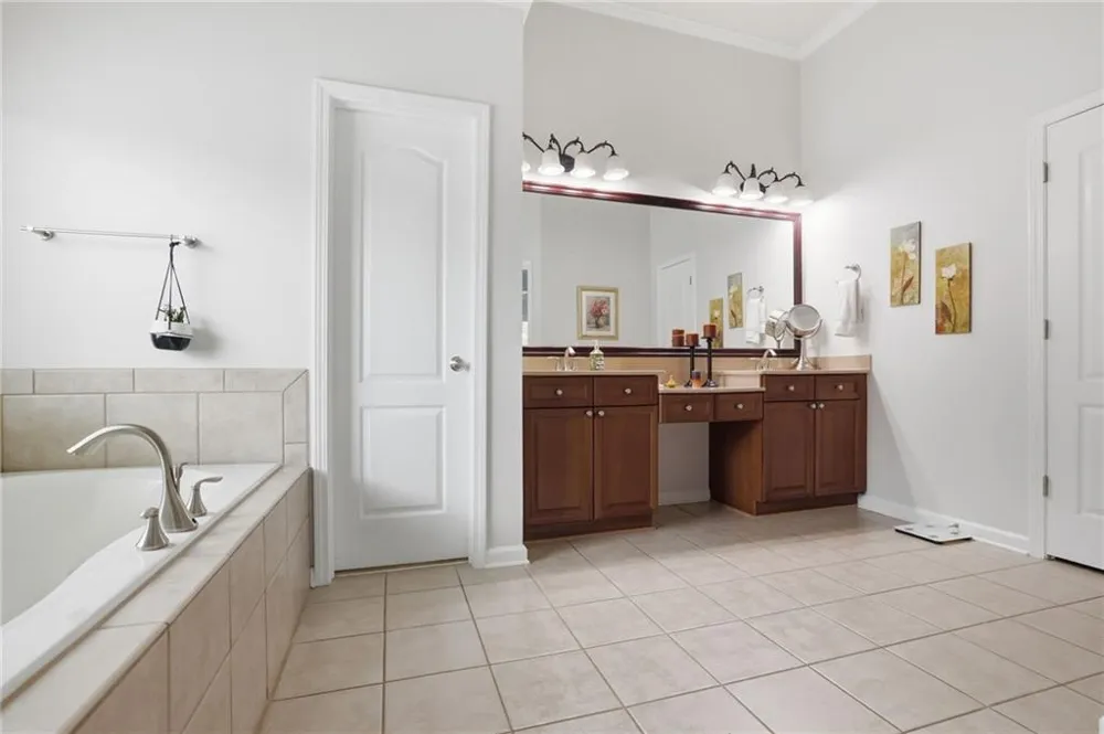 2715 Cezanne Lane Cumming, GA 30041