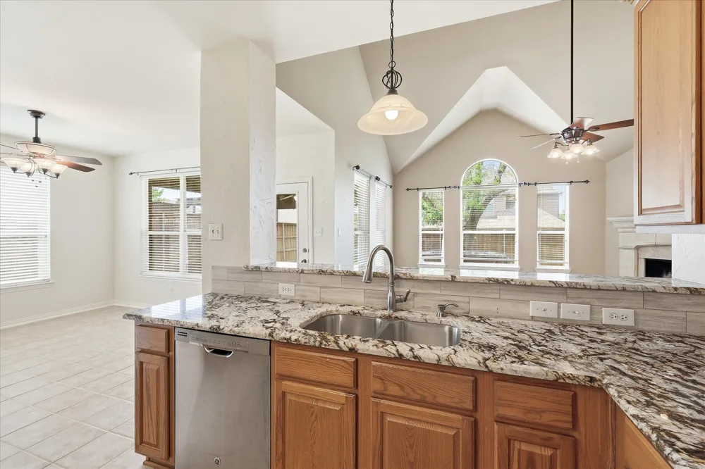 1401 Big Falls Drive Flower Mound, TX 75028