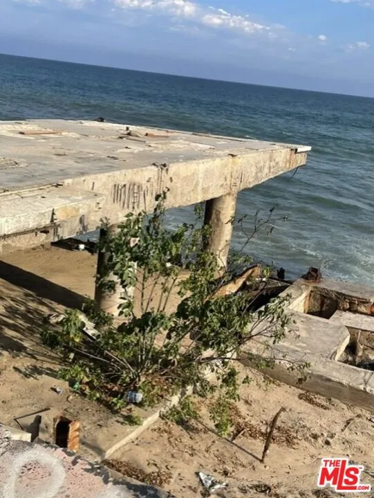 20838 Pacific Coast Highway Malibu, CA 90265