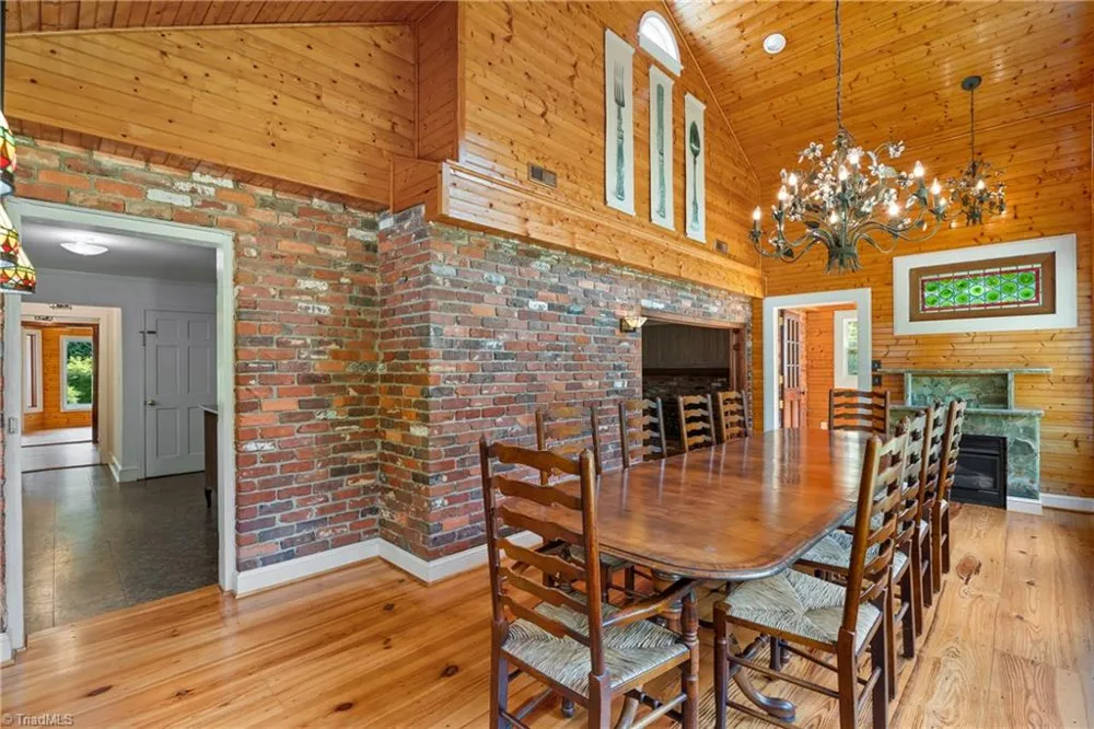 8217 Styers Ferry Road Clemmons, NC 27012