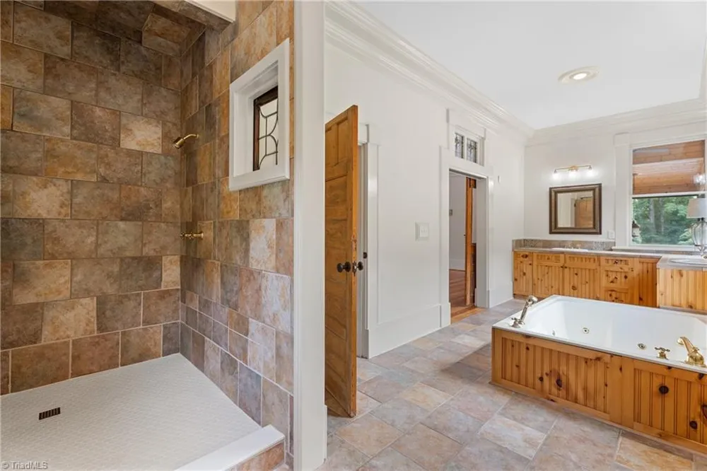8217 Styers Ferry Road Clemmons, NC 27012